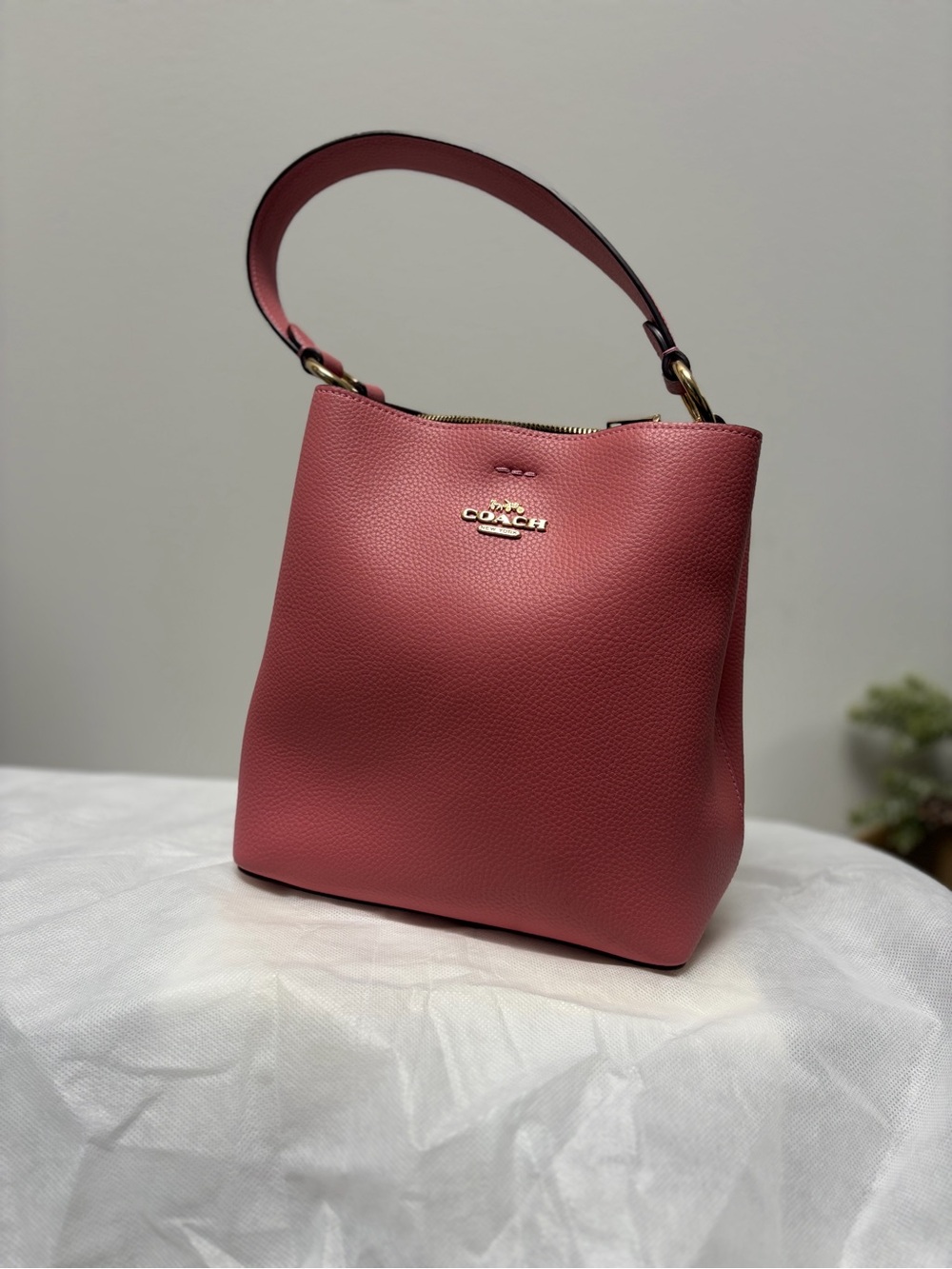 Coach Small Town Bucket Bag - Strawberry Haze